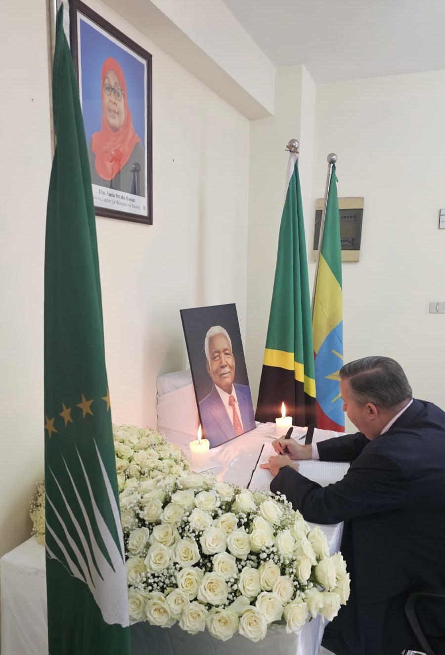 Ambassador Signs Condolence Book at Tanzanian Embassy